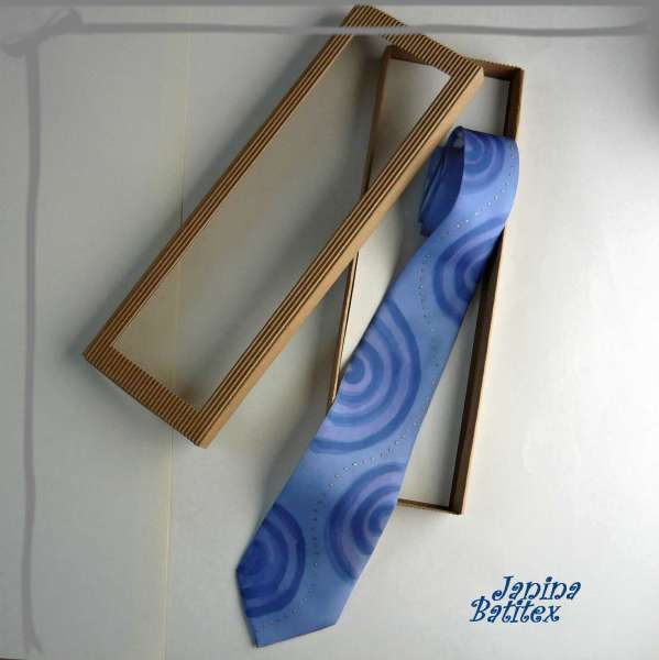 Dárková krabička na kravaty s průhledným víkem Batitex - malovaná, batikovaná trička, mikiny, hedvábné šátky, šály, kravaty