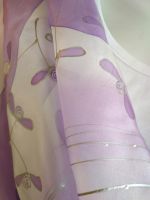 Hedvábný malovaný šátek - Polibek jmelí Batitex - modní trička, mikiny, šátky, šály, kravaty