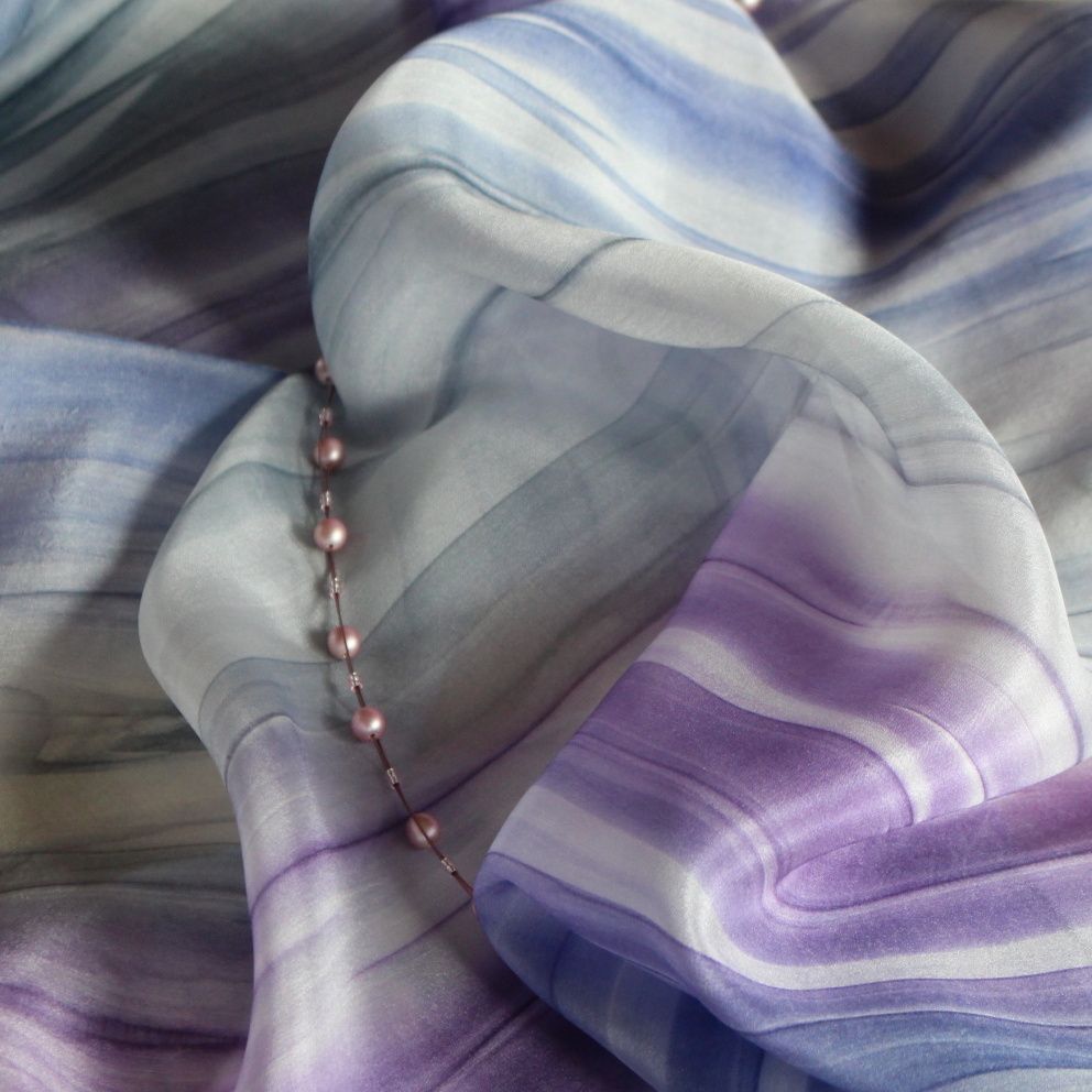 Hedvábný malovaný šátek - Tajemství Batitex - modní trička, mikiny, šátky, šály, kravaty
