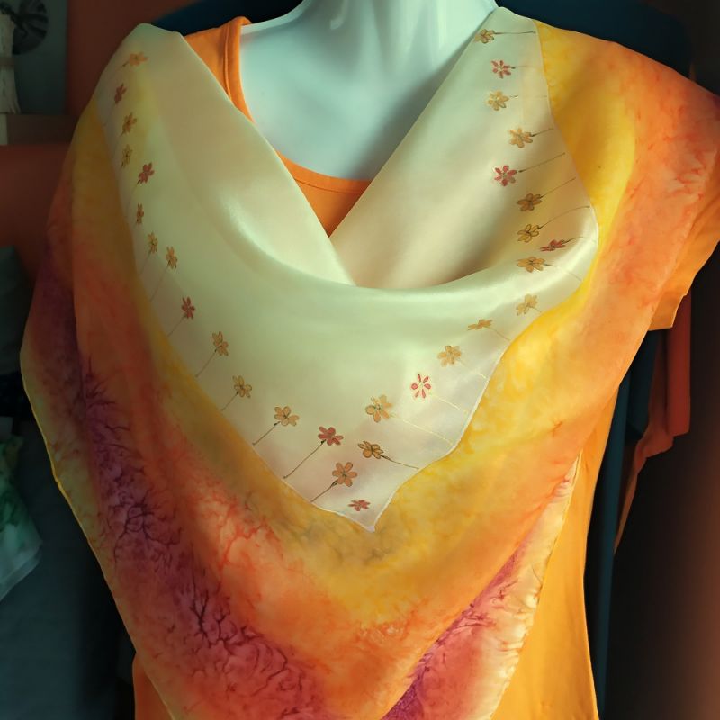 Hedvábný malovaný šátek 2v1 - Jarní kouzlo Batitex - malovaná, batikovaná trička, šaty, mikiny, šátky, šály, kravaty