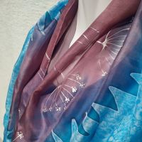 Hedvábná malovaná šála - Chladné ráno Batitex - malovaná, batikovaná trička, šaty, mikiny, šátky, šály, kravaty