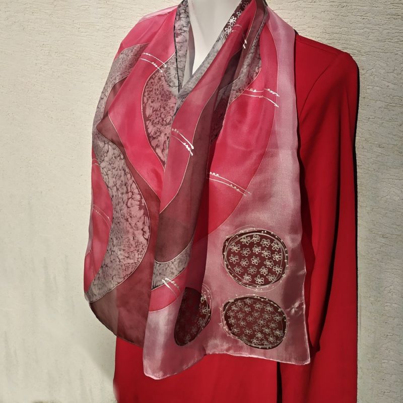 Hedvábná malovaná šála - Procházka růžovým sadem Batitex - malovaná, batikovaná trička, šaty, mikiny, šátky, šály, kravaty