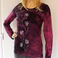 Malované batikované tričko - Ve znamení růžové | velikost S