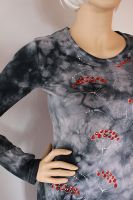 Dámské batikované tričko - Jeřabiny Batitex - modní trička, mikiny, šátky, šály, kravaty Dámské batikované tričko - Jeřabiny Batitex - modní trička, mikiny, šátky, šály, kravaty