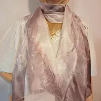 Hedvábná malovaná šála -První sníh Batitex - modní trička, šály, šátky