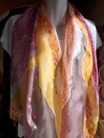 Hedvábná šála - Když zelenou oranžová střídá  | velikost 130x35cm, velikost 150x40cm, velikost 180cmx45cm